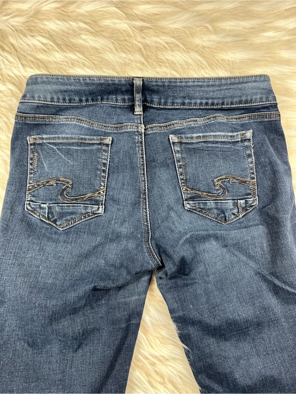 Silver Elyse Jeans Women's 29x32 Mid Rise Straight Leg Dark Wash - Picture 5 of 6